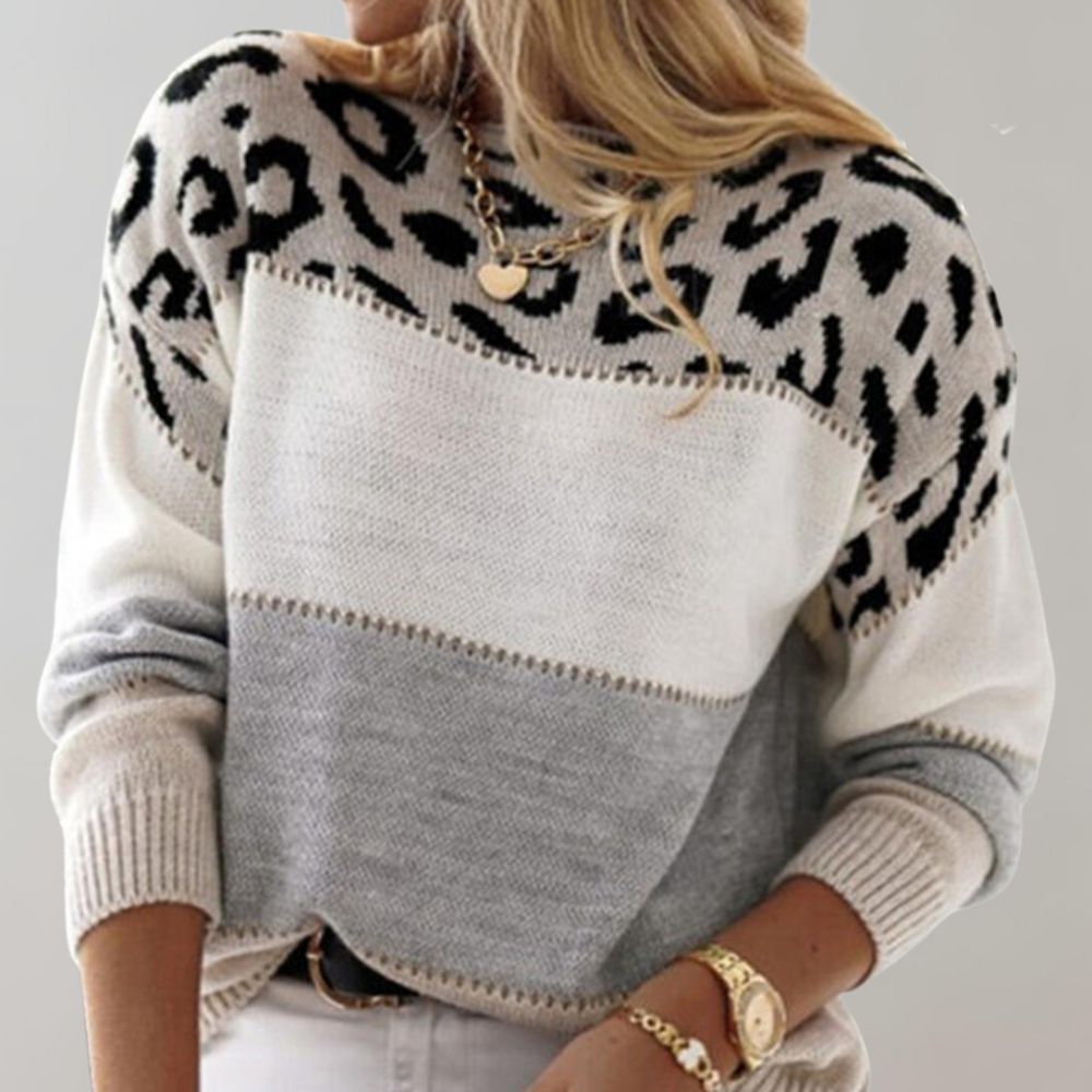 Bernadetta - A stylish and comfortable leopard-print jumper