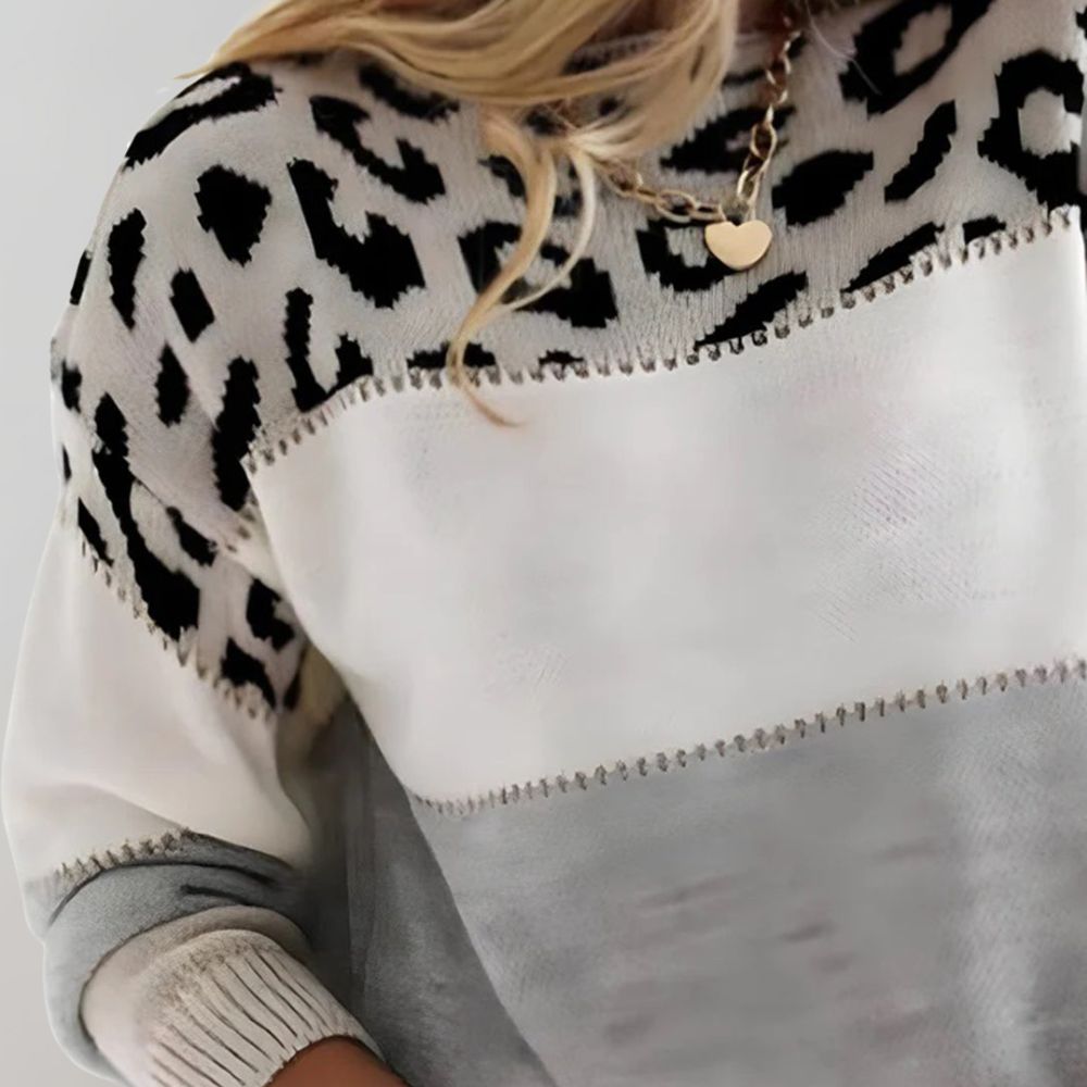 Bernadetta - A stylish and comfortable leopard-print jumper